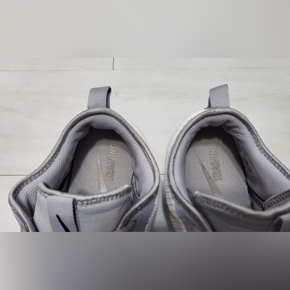 - NIKE Air Max Typha 2 White Black Wolf Grey AO3020 100 - Picture 8 of 13